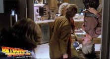 back-to-the-future-2-deleted-scenes-dad-is-home (33)