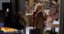 back-to-the-future-2-deleted-scenes-dad-is-home (38)