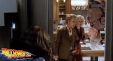 back-to-the-future-2-deleted-scenes-dad-is-home (41)