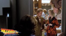 back-to-the-future-2-deleted-scenes-dad-is-home (51)