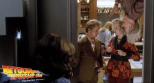 back-to-the-future-2-deleted-scenes-dad-is-home (54)