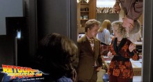 back-to-the-future-2-deleted-scenes-dad-is-home (56)