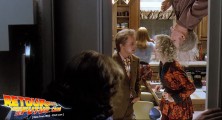 back-to-the-future-2-deleted-scenes-dad-is-home (63)