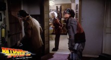 back-to-the-future-2-deleted-scenes-dad-is-home (99a9)