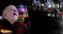 back-to-the-future-2-deleted-scenes-old-biff-vanishes (10)