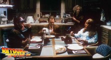 back-to-the-future-2-deleted-scenes-pizza (19)