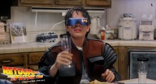 back-to-the-future-2-deleted-scenes-pizza (62)