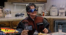 back-to-the-future-2-deleted-scenes-pizza (65)