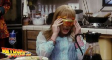back-to-the-future-2-deleted-scenes-pizza (72)
