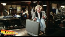 back-to-the-future-deleted-scenes-doc-personal-belongings (187)